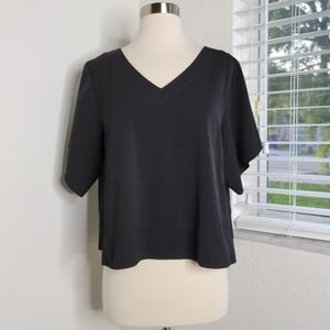 WITCHERY Boxy V-Neck Top In Black 12.